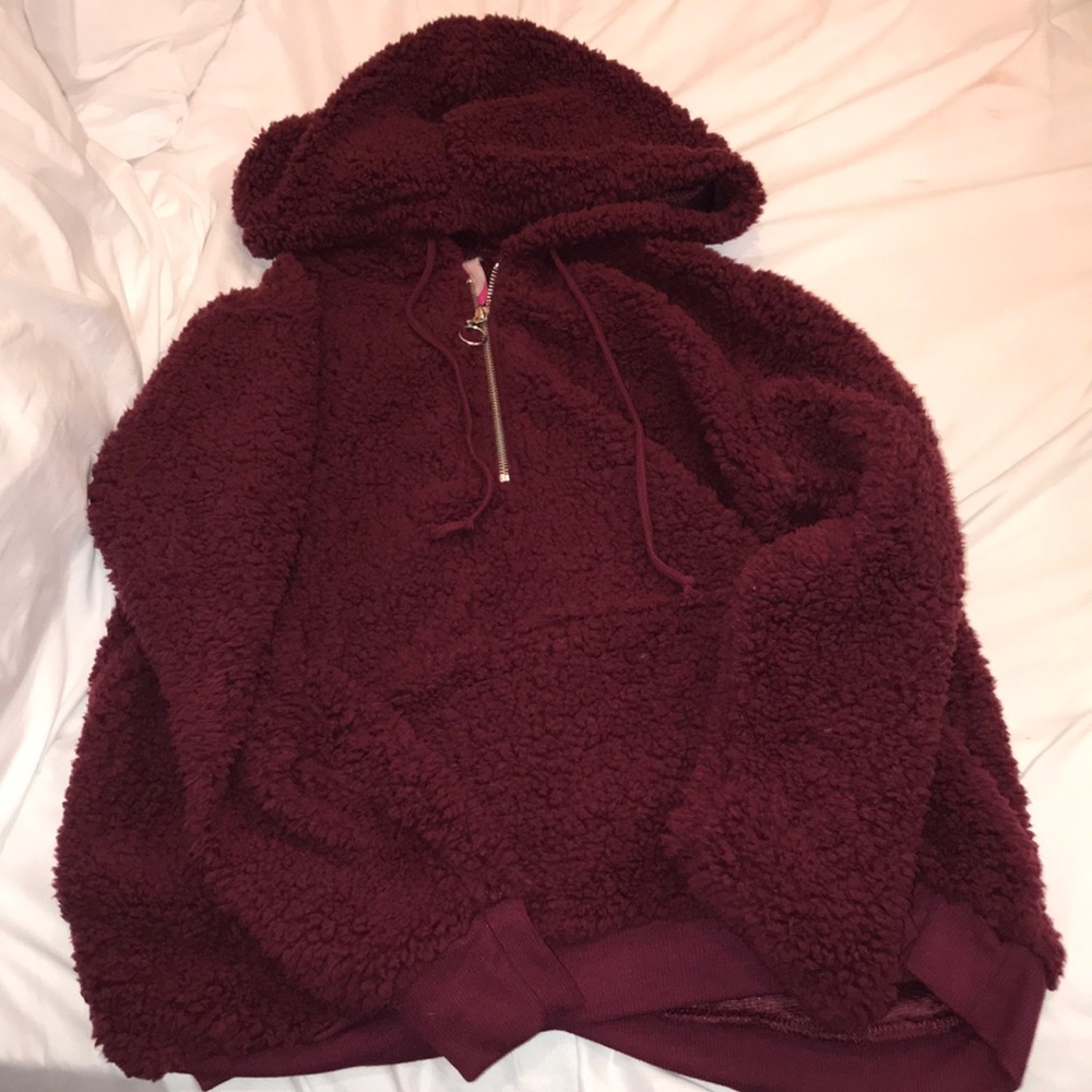 Maroon fluffy jacket